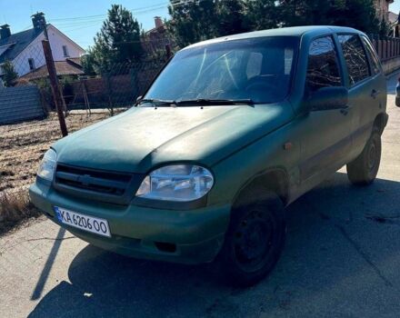 Зелений Шевроле Нива, об'ємом двигуна 1.7 л та пробігом 150 тис. км за 1800 $, фото 2 на Automoto.ua