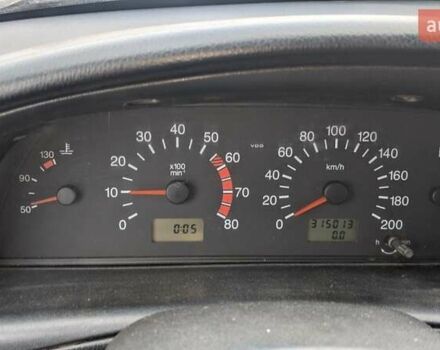 Зеленый Шевроле Нива, объемом двигателя 1.7 л и пробегом 315 тыс. км за 4500 $, фото 3 на Automoto.ua