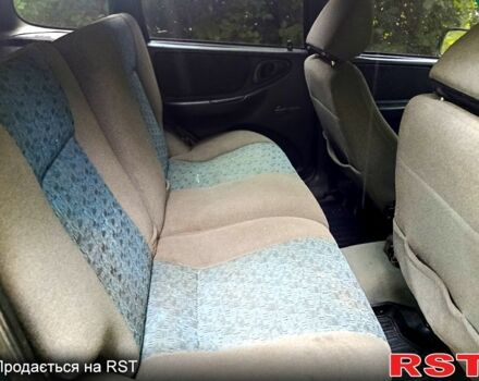 Зелений Шевроле Нива, об'ємом двигуна 1.7 л та пробігом 160 тис. км за 3500 $, фото 5 на Automoto.ua