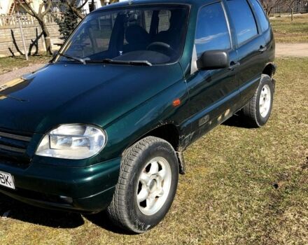 Зелений Шевроле Нива, об'ємом двигуна 1.7 л та пробігом 420 тис. км за 3700 $, фото 2 на Automoto.ua