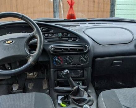 Зеленый Шевроле Нива, объемом двигателя 1.7 л и пробегом 315 тыс. км за 4500 $, фото 8 на Automoto.ua