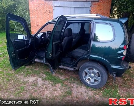 Зеленый Шевроле Нива, объемом двигателя 1.7 л и пробегом 0 тыс. км за 4000 $, фото 5 на Automoto.ua