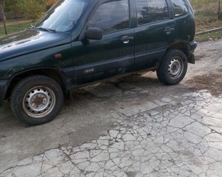 Зелений Шевроле Нива, об'ємом двигуна 0 л та пробігом 1 тис. км за 2000 $, фото 3 на Automoto.ua