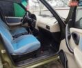 Зеленый Шевроле Нива, объемом двигателя 1.7 л и пробегом 310 тыс. км за 4000 $, фото 4 на Automoto.ua