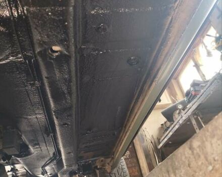 Зеленый Шевроле Нива, объемом двигателя 1.7 л и пробегом 310 тыс. км за 4000 $, фото 10 на Automoto.ua