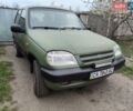 Зеленый Шевроле Нива, объемом двигателя 1.7 л и пробегом 310 тыс. км за 4000 $, фото 3 на Automoto.ua