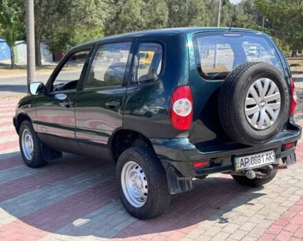 Зеленый Шевроле Нива, объемом двигателя 1.7 л и пробегом 320 тыс. км за 2250 $, фото 5 на Automoto.ua