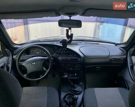 Зелений Шевроле Нива, об'ємом двигуна 1.8 л та пробігом 200 тис. км за 3800 $, фото 6 на Automoto.ua