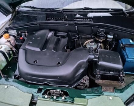 Зеленый Шевроле Нива, объемом двигателя 1.7 л и пробегом 310 тыс. км за 4000 $, фото 3 на Automoto.ua