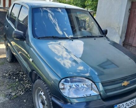 Зелений Шевроле Нива, об'ємом двигуна 1.7 л та пробігом 220 тис. км за 2999 $, фото 1 на Automoto.ua