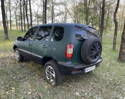 Зелений Шевроле Нива, об'ємом двигуна 1.7 л та пробігом 560 тис. км за 3700 $, фото 6 на Automoto.ua