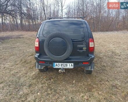 Зеленый Шевроле Нива, объемом двигателя 1.69 л и пробегом 161 тыс. км за 3700 $, фото 7 на Automoto.ua