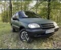 Зелений Шевроле Нива, об'ємом двигуна 1.7 л та пробігом 560 тис. км за 3700 $, фото 10 на Automoto.ua