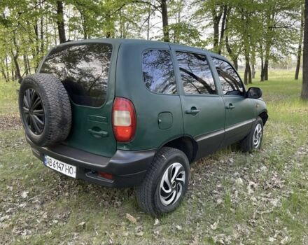 Зелений Шевроле Нива, об'ємом двигуна 1.7 л та пробігом 560 тис. км за 3700 $, фото 4 на Automoto.ua