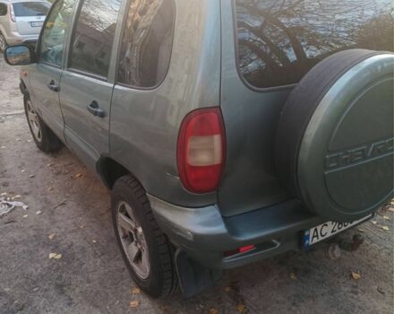 Шевроле Нива 2007 в Хмельнике на Automoto.ua Зеленый Шевроле Нива, объемом двигателя 1.7 л и пробегом 150 тыс. км за 3700 $, фото 1 на Automoto.ua