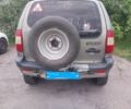 Зелений Шевроле Нива, об'ємом двигуна 1.7 л та пробігом 120 тис. км за 1000 $, фото 1 на Automoto.ua