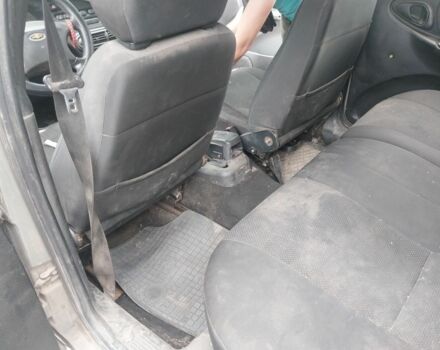 Зелений Шевроле Нива, об'ємом двигуна 1.7 л та пробігом 120 тис. км за 1000 $, фото 7 на Automoto.ua