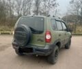 Зелений Шевроле Нива, об'ємом двигуна 1.7 л та пробігом 228 тис. км за 4750 $, фото 4 на Automoto.ua