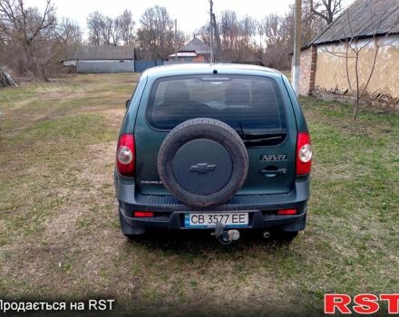 Зеленый Шевроле Нива, объемом двигателя 1.7 л и пробегом 99 тыс. км за 5600 $, фото 12 на Automoto.ua