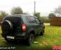Зелений Шевроле Нива, об'ємом двигуна 1.7 л та пробігом 236 тис. км за 5000 $, фото 2 на Automoto.ua