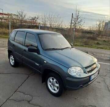 Зеленый Шевроле Нива, объемом двигателя 1.69 л и пробегом 142 тыс. км за 6500 $, фото 9 на Automoto.ua