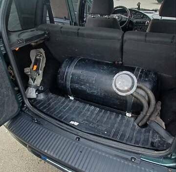 Зеленый Шевроле Нива, объемом двигателя 1.69 л и пробегом 142 тыс. км за 6500 $, фото 5 на Automoto.ua