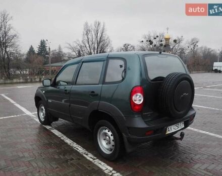Зеленый Шевроле Нива, объемом двигателя 1.69 л и пробегом 103 тыс. км за 6900 $, фото 7 на Automoto.ua