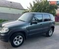 Зеленый Шевроле Нива, объемом двигателя 1.69 л и пробегом 70 тыс. км за 7800 $, фото 7 на Automoto.ua