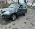 Зеленый Шевроле Нива, объемом двигателя 1.69 л и пробегом 80 тыс. км за 9000 $, фото 4 на Automoto.ua
