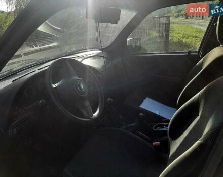 Зеленый Шевроле Нива, объемом двигателя 1.69 л и пробегом 30 тыс. км за 9500 $, фото 2 на Automoto.ua