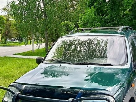 Шевроле Нива 2003 у Вінниці на Automoto.ua Зелений Шевроле Нива, об'ємом двигуна 1.7 л та пробігом 165 тис. км за 3200 $, фото 1 на Automoto.ua