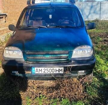 Зелений Шевроле Нива, об'ємом двигуна 1.69 л та пробігом 195 тис. км за 2800 $, фото 1 на Automoto.ua
