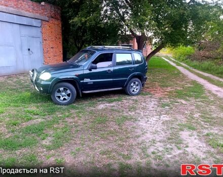 Зеленый Шевроле Нива, объемом двигателя 1.7 л и пробегом 0 тыс. км за 4000 $, фото 1 на Automoto.ua