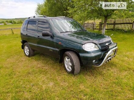 Шевроле Нива 2004 в Бережанах на Automoto.ua Зеленый Шевроле Нива, объемом двигателя 1.7 л и пробегом 152 тыс. км за 5200 $, фото 1 на Automoto.ua