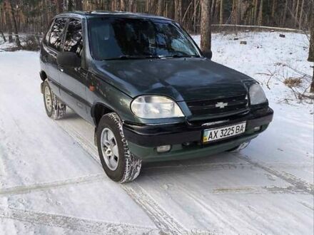 Шевроле Нива 2007 в Балаклее на Automoto.ua Зеленый Шевроле Нива, объемом двигателя 1.7 л и пробегом 110 тыс. км за 4700 $, фото 1 на Automoto.ua