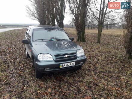 Шевроле Нива 2008 в Долинской на Automoto.ua Зеленый Шевроле Нива, объемом двигателя 1.7 л и пробегом 106 тыс. км за 6000 $, фото 1 на Automoto.ua