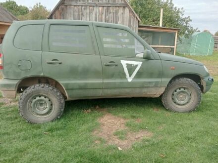 Шевроле Нива 2008 у Києві на Automoto.ua Зелений Шевроле Нива, об'ємом двигуна 1.7 л та пробігом 250 тис. км за 2500 $, фото 1 на Automoto.ua