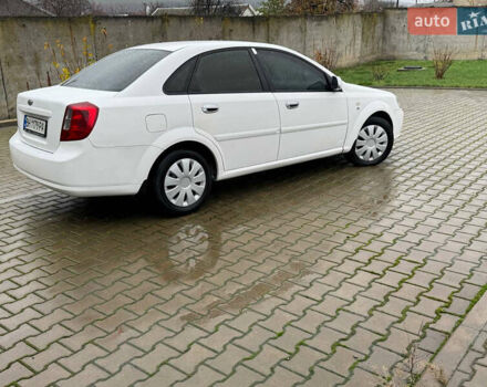 Белый Шевроле Нубира, объемом двигателя 1.8 л и пробегом 289 тыс. км за 3400 $, фото 1 на Automoto.ua