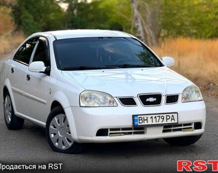 Белый Шевроле Нубира, объемом двигателя 1.8 л и пробегом 290 тыс. км за 2900 $, фото 2 на Automoto.ua