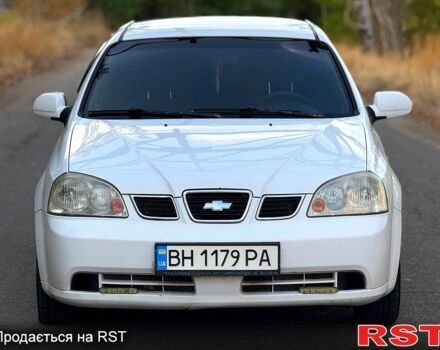 Белый Шевроле Нубира, объемом двигателя 1.8 л и пробегом 290 тыс. км за 2900 $, фото 4 на Automoto.ua