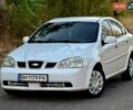 Белый Шевроле Нубира, объемом двигателя 1.8 л и пробегом 250 тыс. км за 3700 $, фото 1 на Automoto.ua
