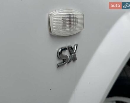 Белый Шевроле Нубира, объемом двигателя 1.6 л и пробегом 275 тыс. км за 3999 $, фото 18 на Automoto.ua