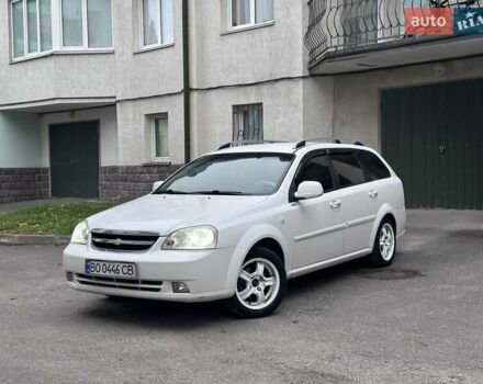 Белый Шевроле Нубира, объемом двигателя 1.6 л и пробегом 275 тыс. км за 3999 $, фото 1 на Automoto.ua