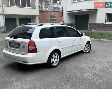 Белый Шевроле Нубира, объемом двигателя 1.6 л и пробегом 275 тыс. км за 3999 $, фото 10 на Automoto.ua