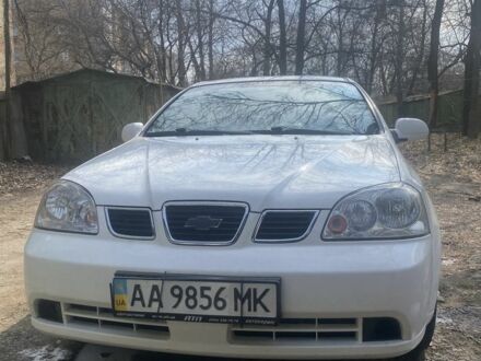 Шевроле Нубира 2004 в Киеве на Automoto.ua Белый Шевроле Нубира, объемом двигателя 1.8 л и пробегом 117 тыс. км за 3405 $, фото 1 на Automoto.ua
