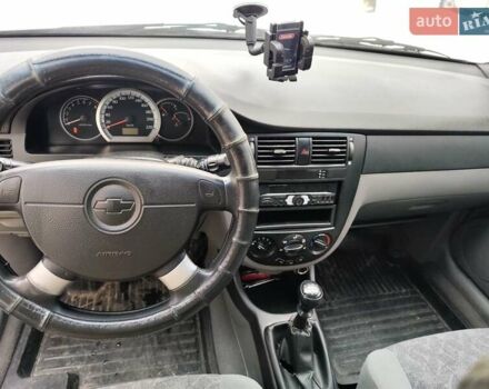 Бежевый Шевроле Нубира, объемом двигателя 1.6 л и пробегом 300 тыс. км за 4100 $, фото 9 на Automoto.ua