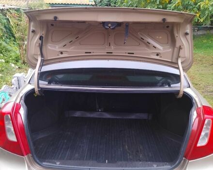 Бежевый Шевроле Нубира, объемом двигателя 1.6 л и пробегом 193 тыс. км за 3500 $, фото 7 на Automoto.ua