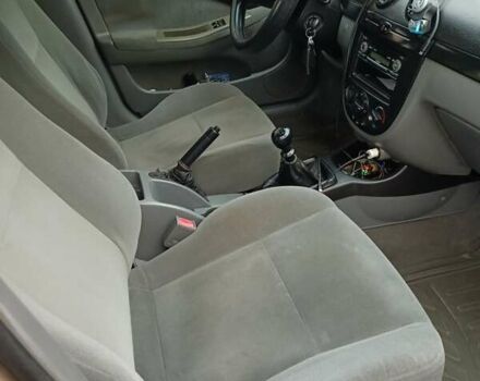 Бежевий Шевроле Нубіра, об'ємом двигуна 1.6 л та пробігом 347 тис. км за 4700 $, фото 11 на Automoto.ua