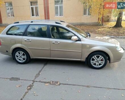Бежевый Шевроле Нубира, объемом двигателя 1.8 л и пробегом 280 тыс. км за 2950 $, фото 1 на Automoto.ua