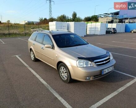 Бежевий Шевроле Нубіра, об'ємом двигуна 1.99 л та пробігом 300 тис. км за 5200 $, фото 1 на Automoto.ua